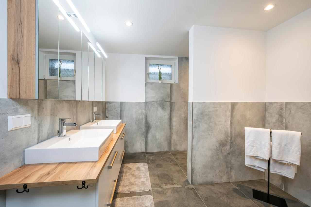 Ferienwohnung Weiss Унтертауерн Екстериор снимка